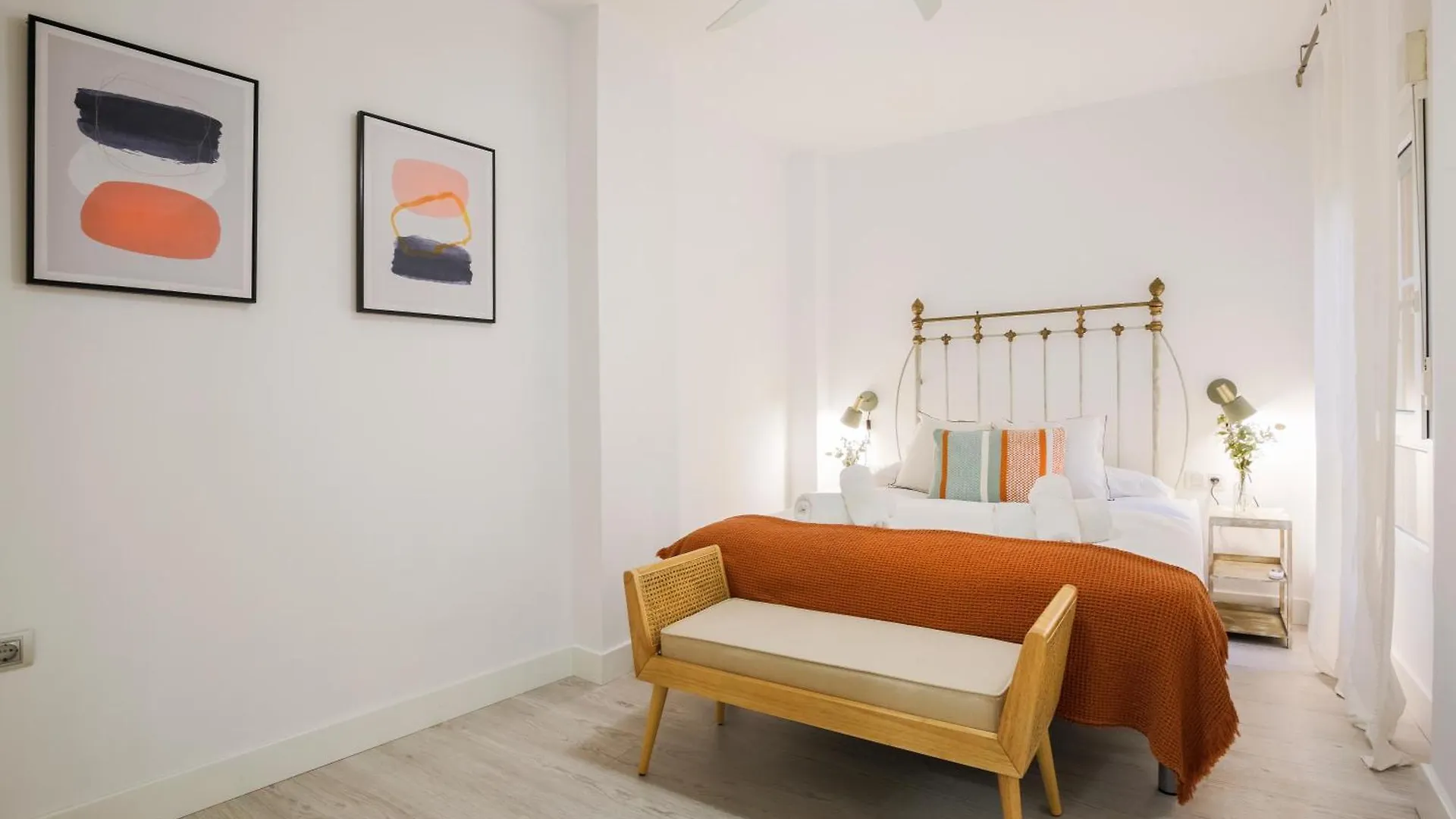Santiago Suite Home Seville Apartment