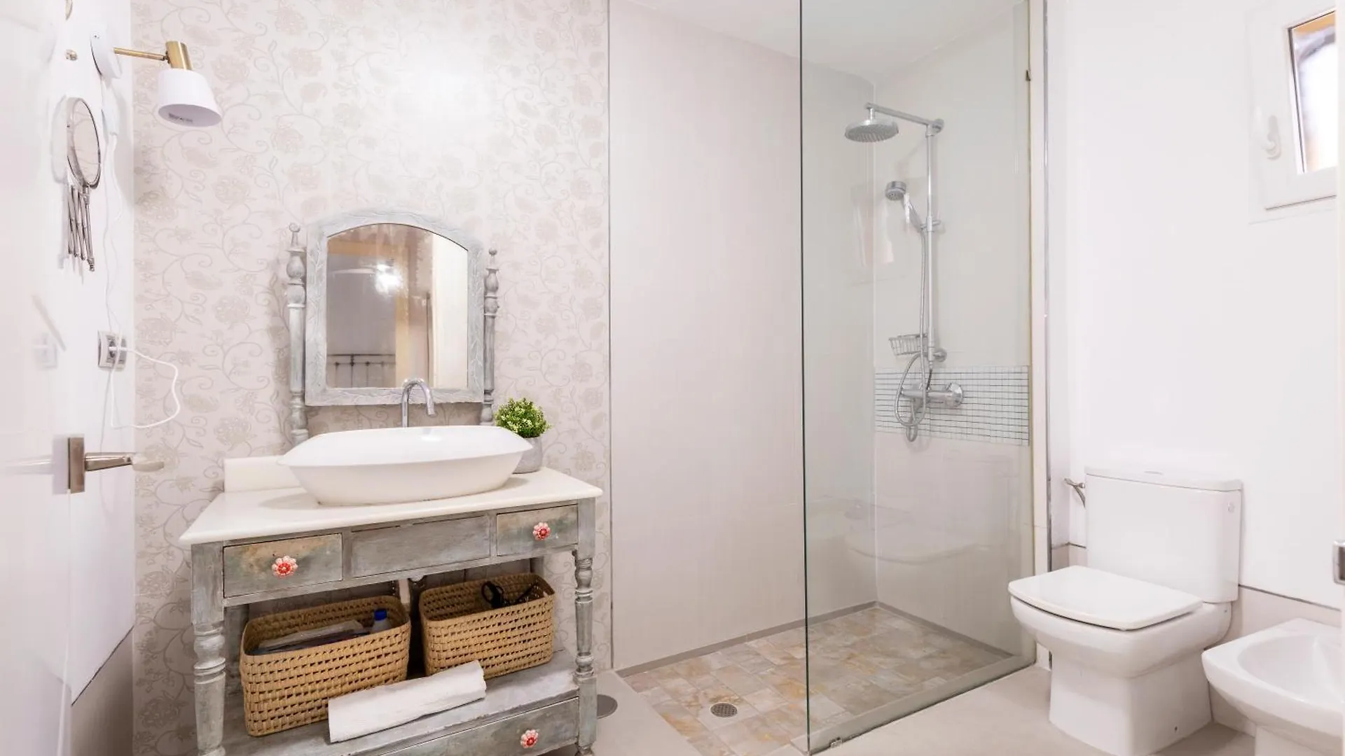 Santiago Suite Home Seville Apartment